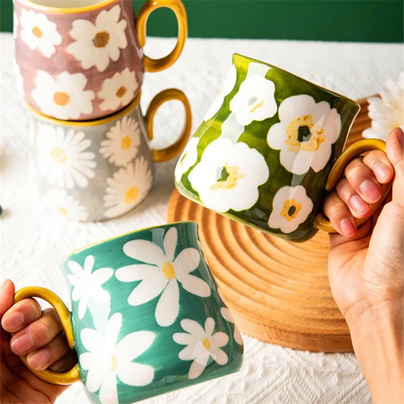 Tasse en céramique à motif floral - Maison Déco Lumière