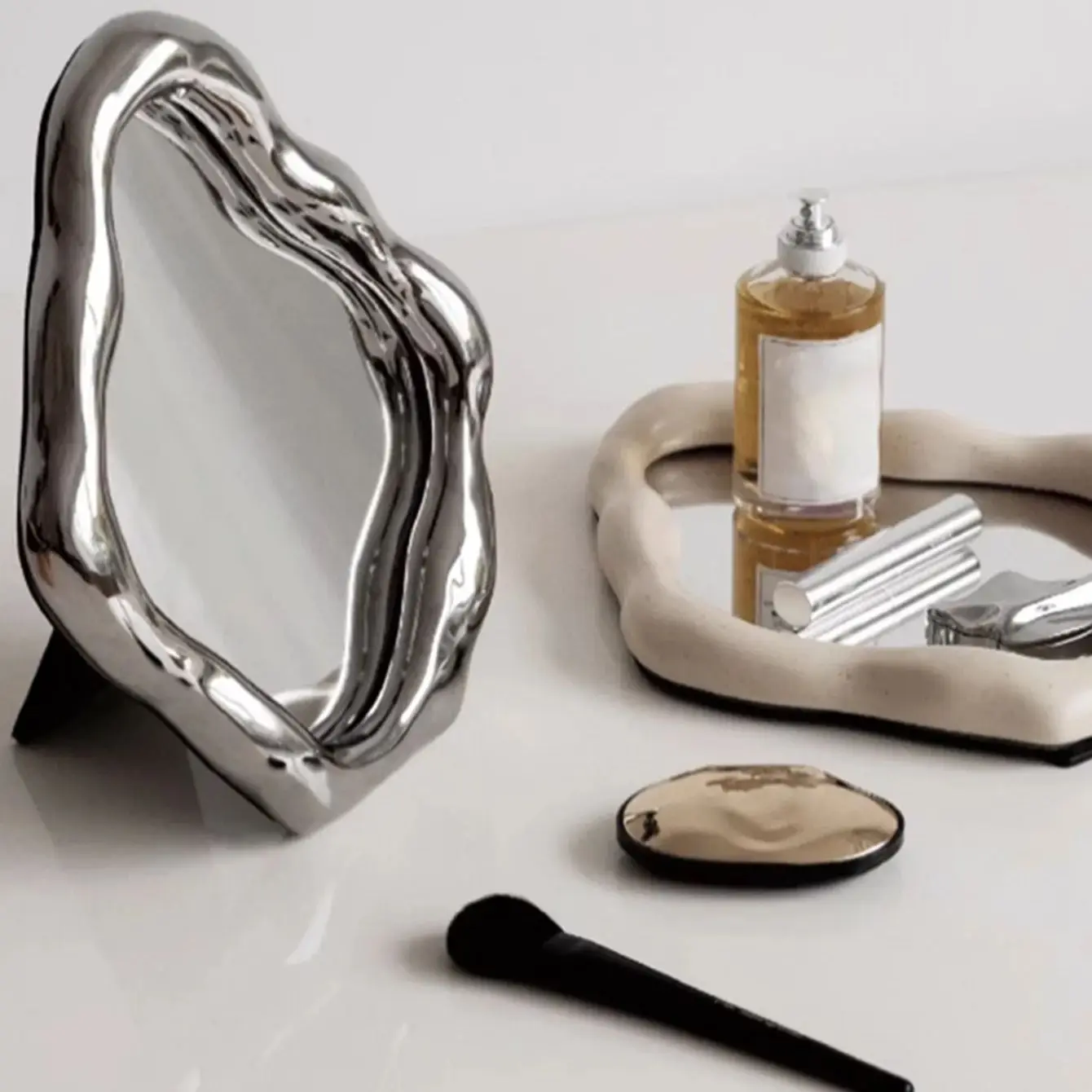 Miroir vintage irrégulier - Maison Déco Lumière