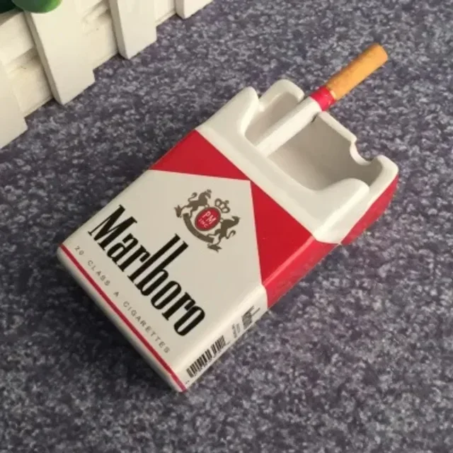 Cendrier paquet de "Marlboro Red" en céramique - Maison Déco Lumière