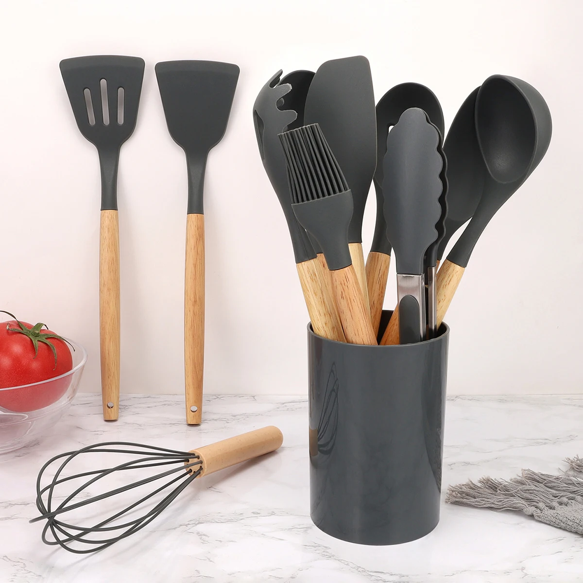 Ensemble d'ustensiles de cuisine en silicone avec manche en bois - Maison Déco Lumière