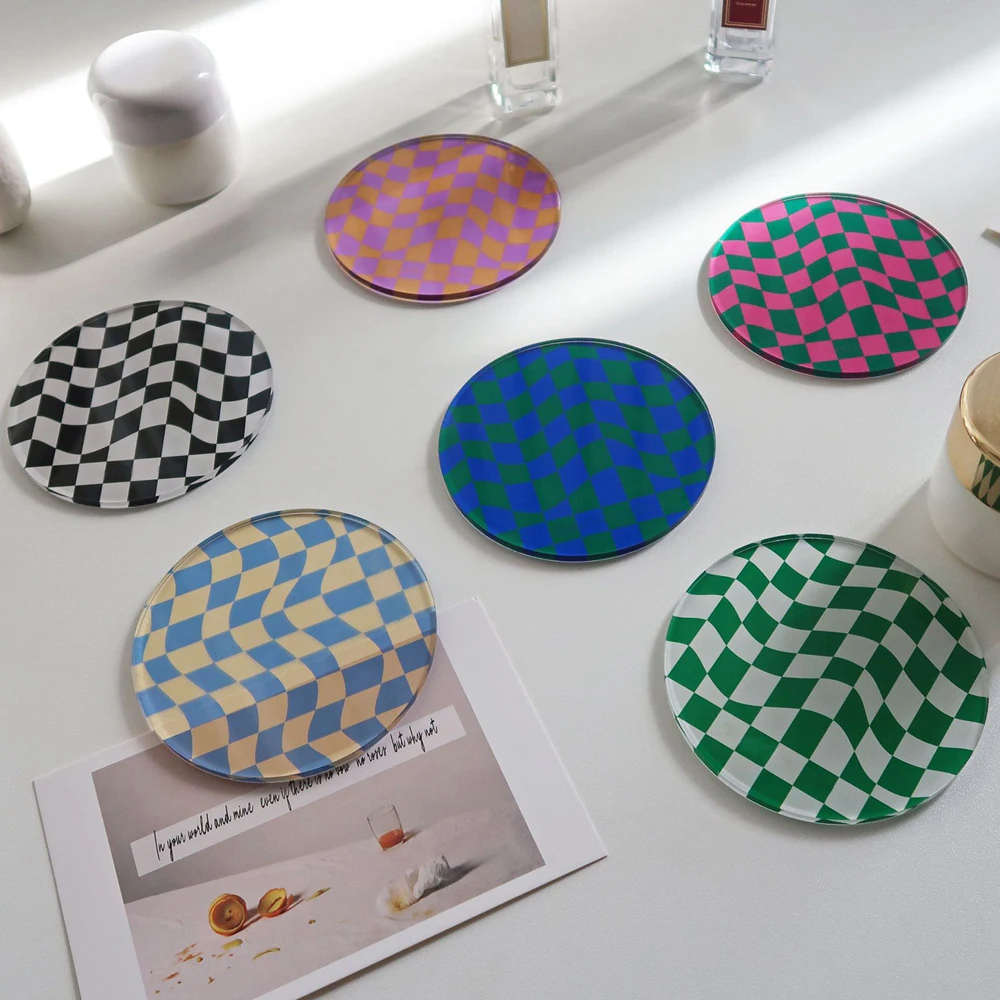 Dessous de verre acrylique en damier - Maison Déco Lumière