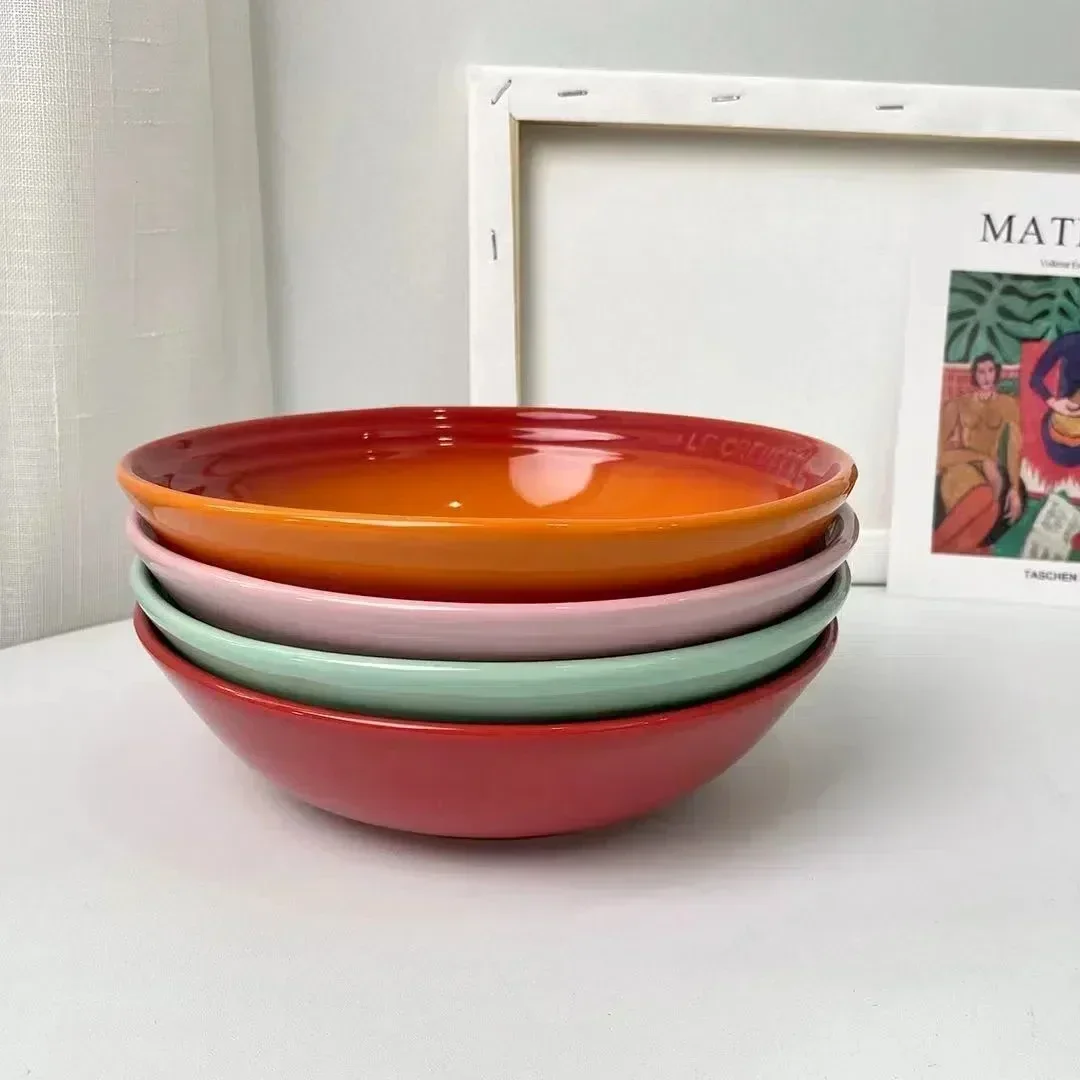 Assiette à soupe en céramique coloré - Le creuset - Maison Déco Lumière