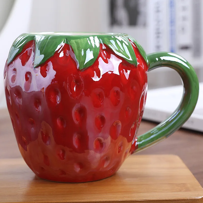 Tasse en céramique créative "Fraise" - Maison Déco Lumière